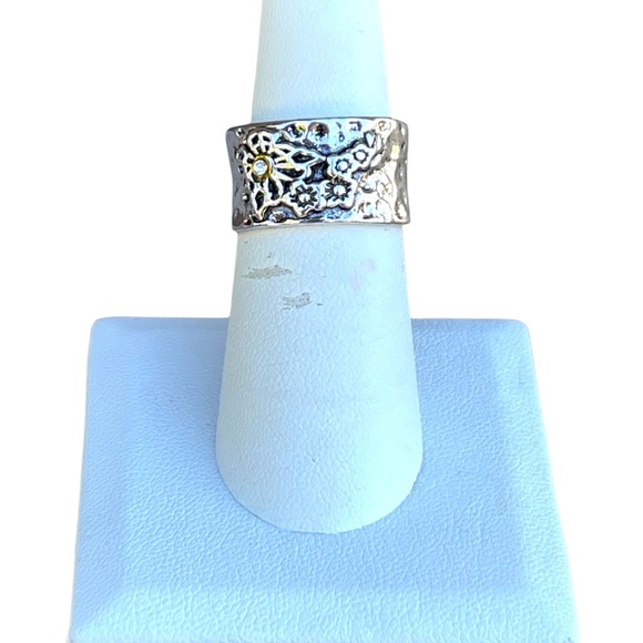 ARTISAN HANDMADE SILVER TONE METALWORK BUTTERFLY CHERRY BLOSSOM RING - Picture 4 of 9